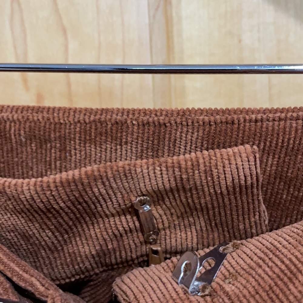 Shein brown corduroy belted skirt size S - Picture 6 of 11
